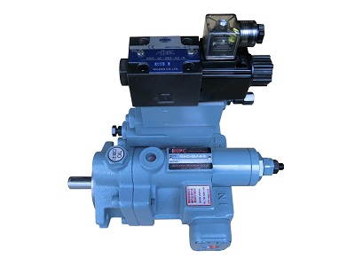 Pressure compensating type Piston pump